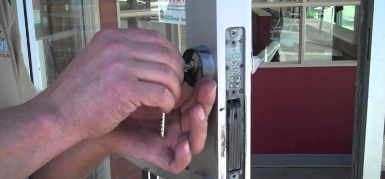 commercial door lock repair El Centro