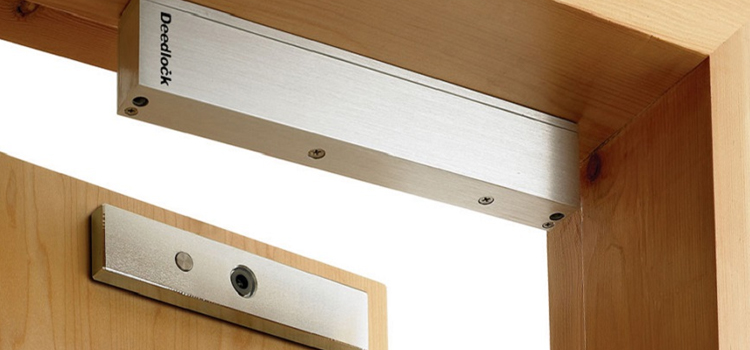 Magnetic lock installation El Centro